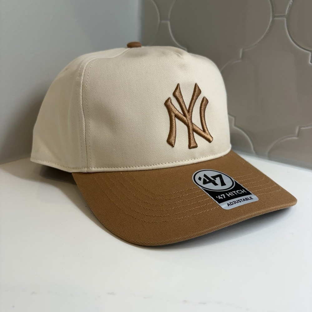 New York Yankees '47 Brand Two Tone Tan Hitch Snapback Adjustable Hat OSFM